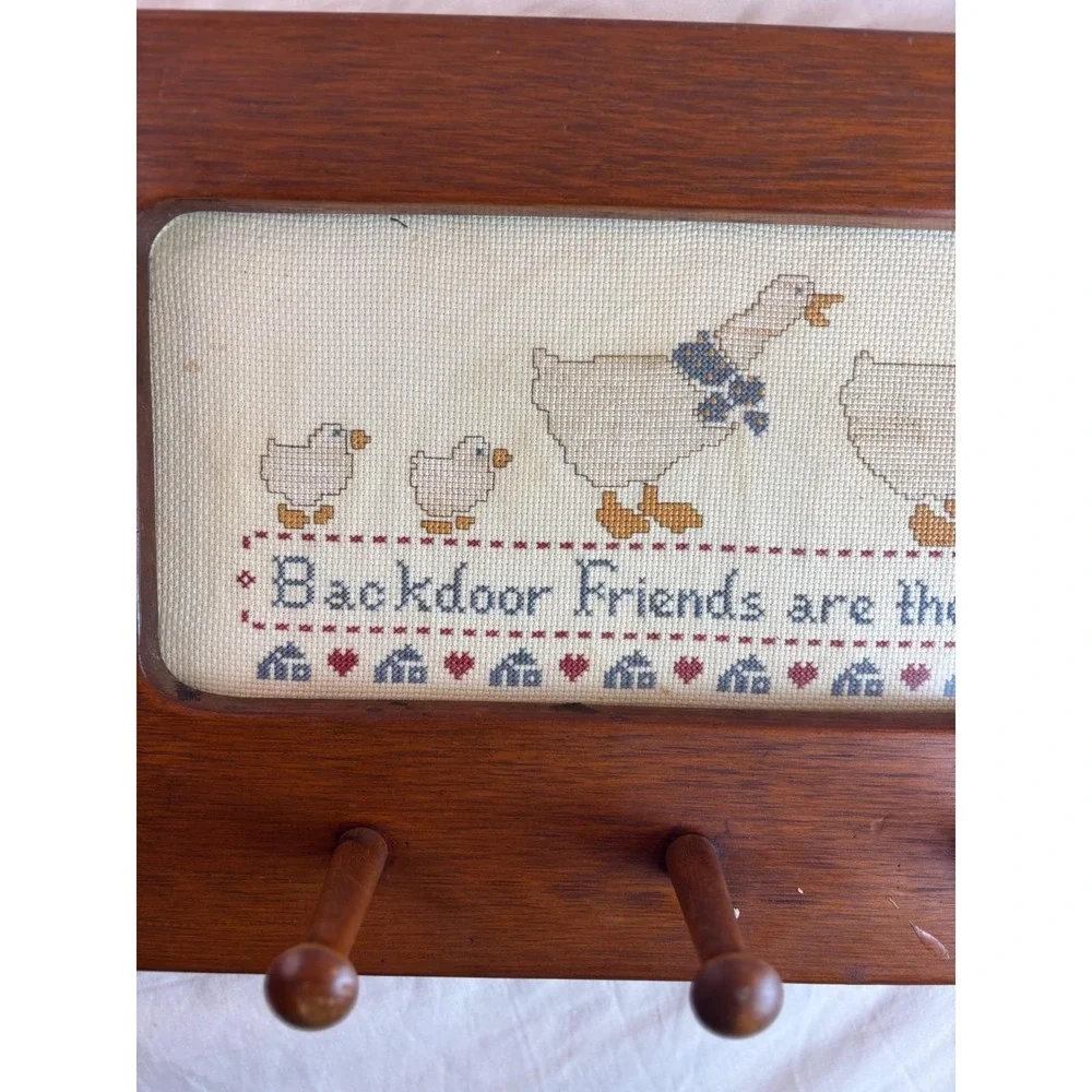 Dale Burnett Vtg Wood Wall Rack Cross Stitch Geese Backdoor Friends are the Best